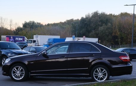 Mercedes-Benz E-Класс, 2010 год, 1 590 000 рублей, 3 фотография