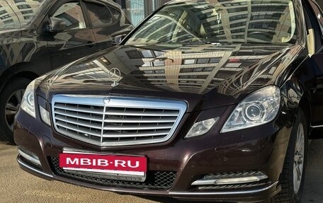 Mercedes-Benz E-Класс, 2010 год, 1 590 000 рублей, 21 фотография