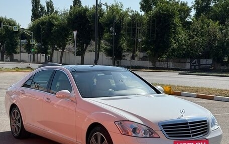 Mercedes-Benz S-Класс, 2008 год, 1 950 000 рублей, 2 фотография