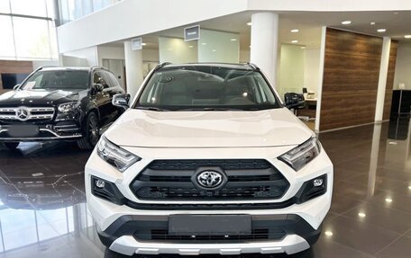Toyota RAV4, 2025 год, 3 700 000 рублей, 2 фотография