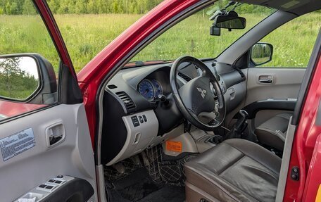 Mitsubishi L200 IV рестайлинг, 2007 год, 1 900 000 рублей, 11 фотография
