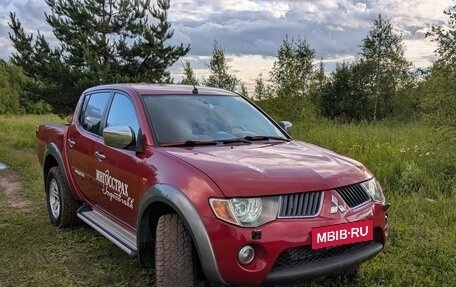 Mitsubishi L200 IV рестайлинг, 2007 год, 1 900 000 рублей, 7 фотография