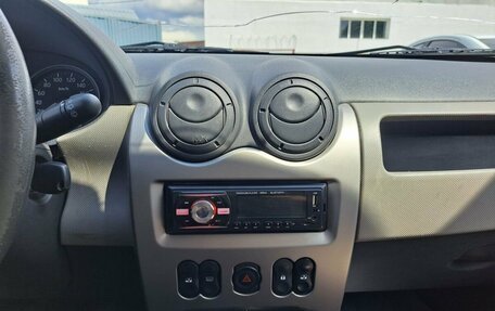 Renault Sandero I, 2012 год, 539 000 рублей, 18 фотография