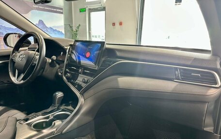 Toyota Camry, 2023 год, 3 619 000 рублей, 14 фотография