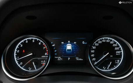 Toyota Camry, 2018 год, 2 140 000 рублей, 12 фотография