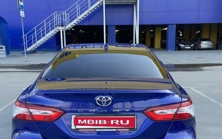 Toyota Camry, 2021 год, 3 150 000 рублей, 4 фотография