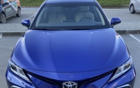 Toyota Camry, 2021 год, 3 150 000 рублей, 10 фотография