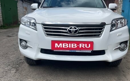 Toyota RAV4, 2011 год, 1 400 000 рублей, 8 фотография