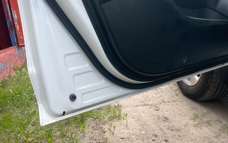 Toyota RAV4, 2011 год, 1 400 000 рублей, 19 фотография