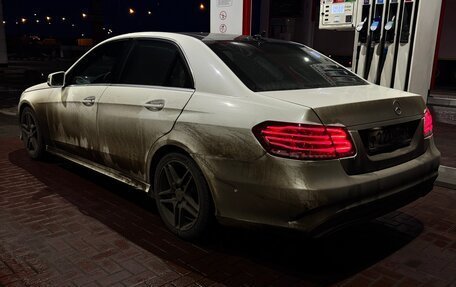 Mercedes-Benz E-Класс, 2015 год, 4 200 000 рублей, 30 фотография