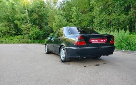Mercedes-Benz C-Класс, 1999 год, 202 000 рублей, 2 фотография