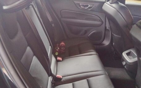 Volvo S60 III, 2023 год, 3 950 000 рублей, 7 фотография