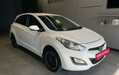 Hyundai i30 II рестайлинг, 2012 год, 950 000 рублей, 8 фотография