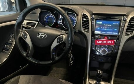 Hyundai i30 II рестайлинг, 2012 год, 950 000 рублей, 11 фотография