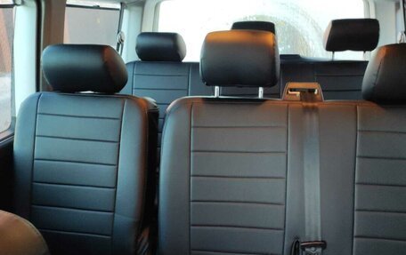 Volkswagen Caravelle T6 рестайлинг, 2016 год, 2 000 000 рублей, 11 фотография