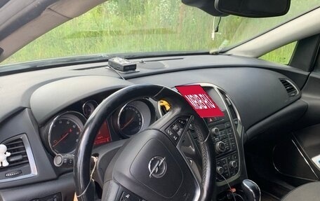 Opel Astra J, 2011 год, 700 000 рублей, 6 фотография