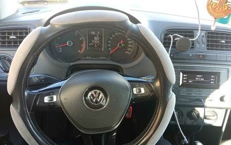 Volkswagen Polo VI (EU Market), 2019 год, 900 000 рублей, 5 фотография