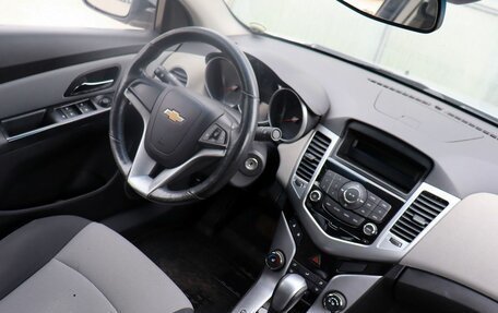 Chevrolet Cruze II, 2011 год, 660 000 рублей, 13 фотография