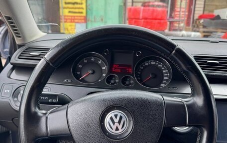 Volkswagen Passat B6, 2006 год, 655 000 рублей, 14 фотография
