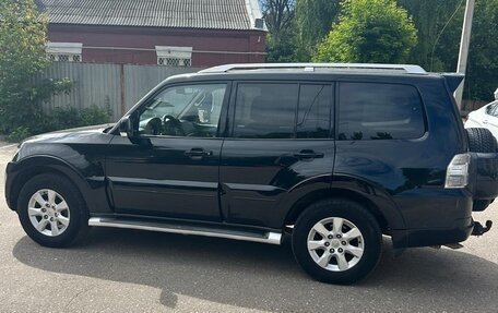 Mitsubishi Pajero IV, 2010 год, 1 443 000 рублей, 6 фотография