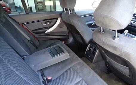 BMW 3 серия, 2018 год, 3 000 000 рублей, 13 фотография