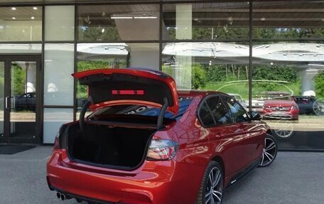 BMW 3 серия, 2018 год, 3 000 000 рублей, 18 фотография
