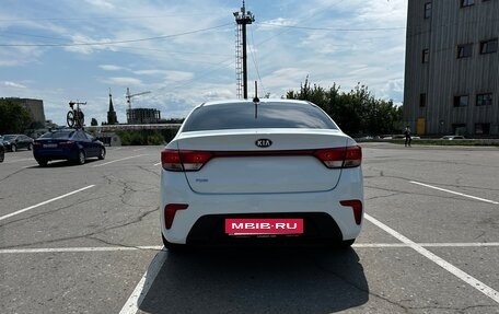 KIA Rio IV, 2017 год, 1 300 000 рублей, 5 фотография