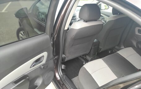 Chevrolet Cruze II, 2014 год, 975 000 рублей, 5 фотография