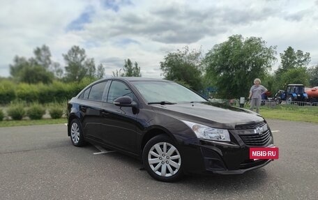 Chevrolet Cruze II, 2014 год, 975 000 рублей, 3 фотография
