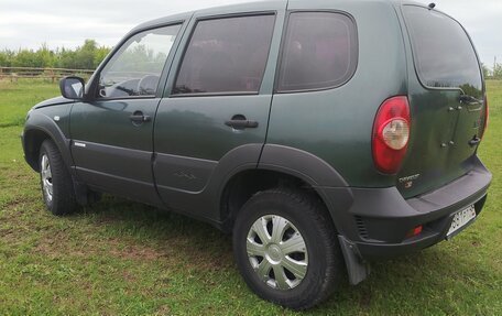 Chevrolet Niva I рестайлинг, 2012 год, 500 000 рублей, 2 фотография