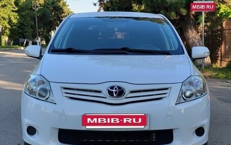 Toyota Auris II, 2012 год, 1 200 000 рублей, 2 фотография