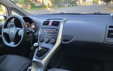 Toyota Auris II, 2012 год, 1 200 000 рублей, 11 фотография