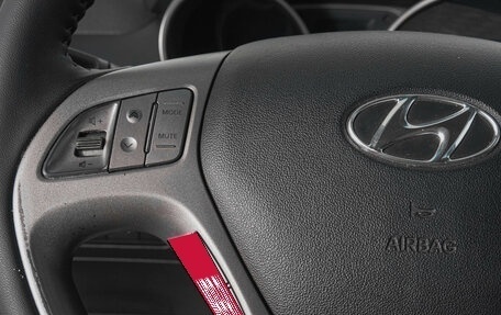 Hyundai ix35 I рестайлинг, 2012 год, 1 099 000 рублей, 17 фотография