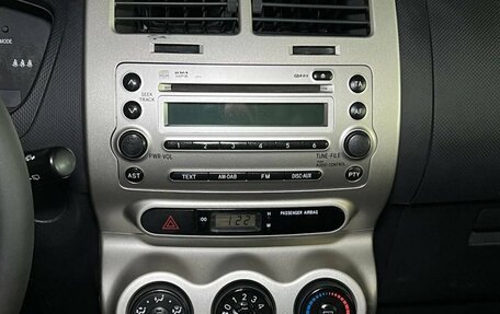 Toyota Urban Cruiser, 2010 год, 920 000 рублей, 10 фотография