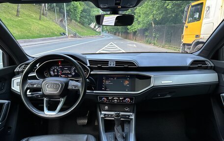 Audi Q3, 2020 год, 2 500 000 рублей, 10 фотография
