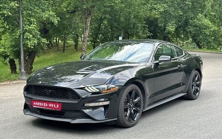 Ford Mustang VI рестайлинг, 2020 год, 2 100 000 рублей, 1 фотография