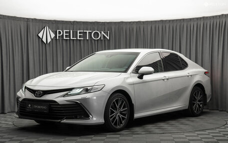 Toyota Camry, 2021 год, 3 340 000 рублей, 1 фотография