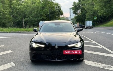 Alfa Romeo Giulia II, 2019 год, 1 900 000 рублей, 3 фотография