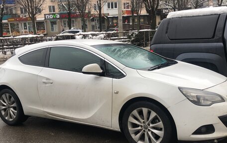 Opel Astra J, 2013 год, 800 000 рублей, 2 фотография
