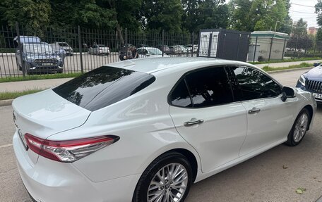 Toyota Camry, 2019 год, 2 750 000 рублей, 7 фотография