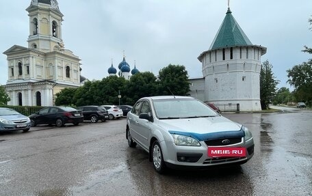 Ford Focus II рестайлинг, 2005 год, 525 000 рублей, 2 фотография