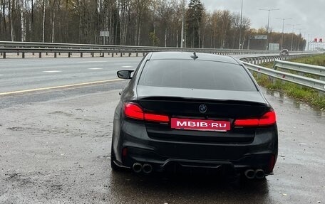 BMW 5 серия, 2018 год, 3 450 000 рублей, 3 фотография