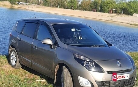 Renault Scenic III, 2011 год, 920 000 рублей, 6 фотография