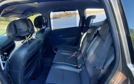 Renault Scenic III, 2011 год, 920 000 рублей, 9 фотография