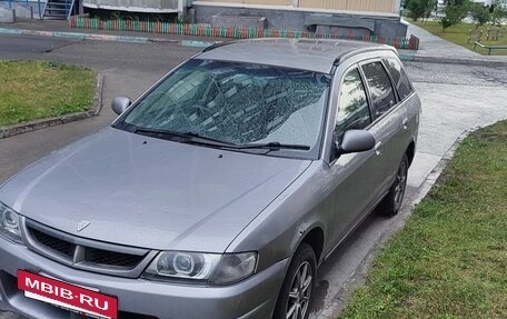 Nissan Wingroad III, 2000 год, 300 000 рублей, 3 фотография