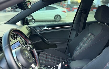 Volkswagen Golf GTI VII, 2014 год, 2 390 000 рублей, 8 фотография