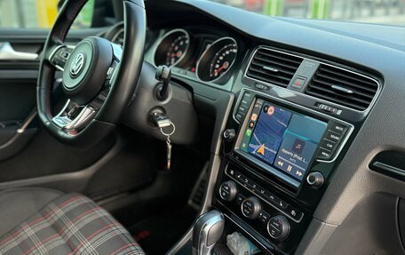 Volkswagen Golf GTI VII, 2014 год, 2 390 000 рублей, 13 фотография