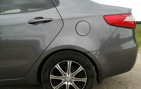 KIA Rio III рестайлинг, 2012 год, 750 000 рублей, 17 фотография