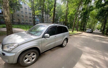 Toyota RAV4, 2003 год, 700 000 рублей, 8 фотография