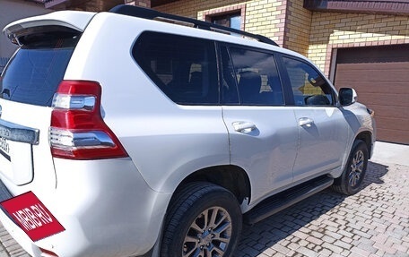 Toyota Land Cruiser Prado 150 рестайлинг 2, 2012 год, 3 150 000 рублей, 9 фотография